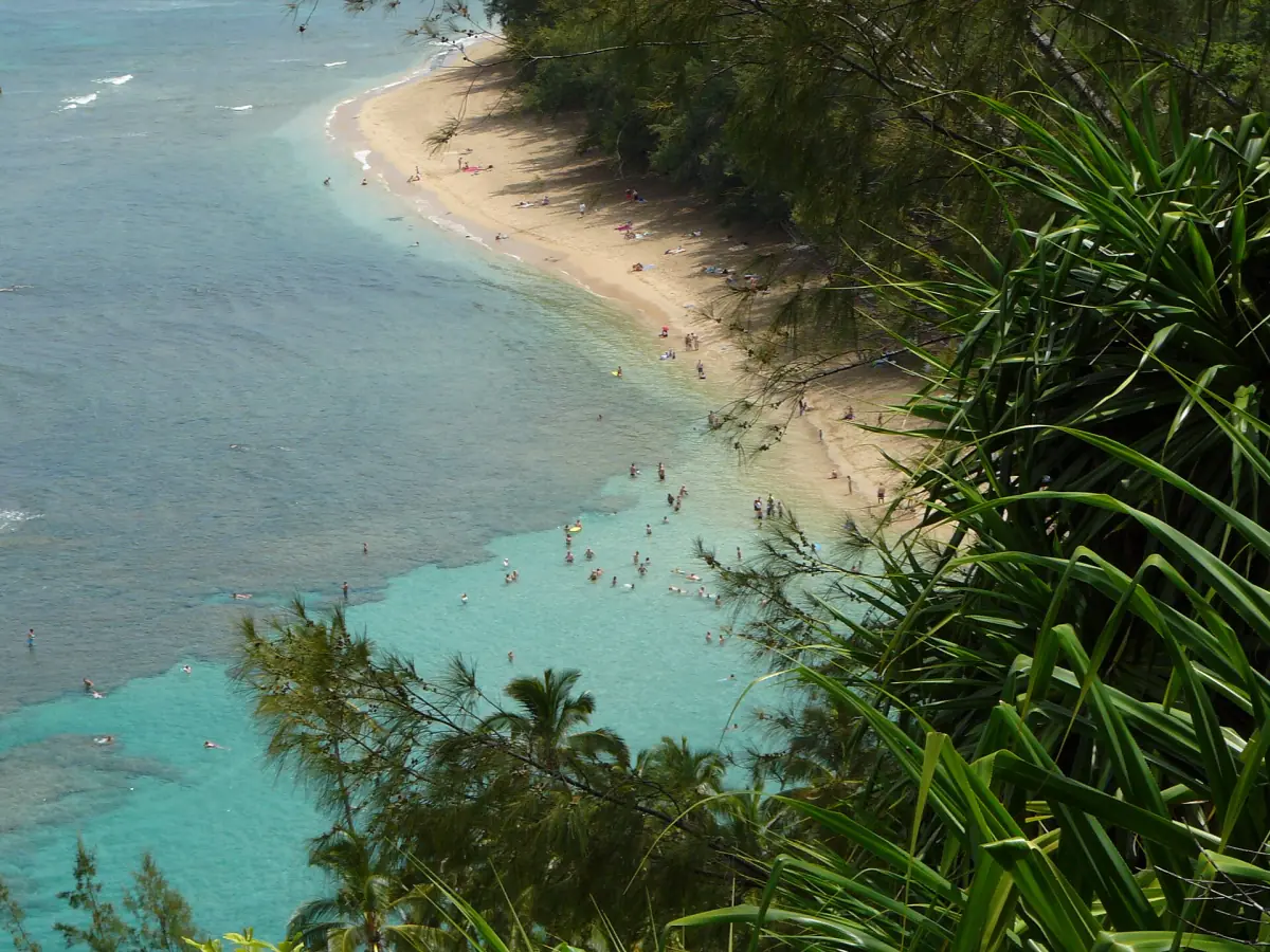 Ke'e Beach seen from the Kalalau Trail